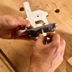 Fence for Veritas Large Router Plane
