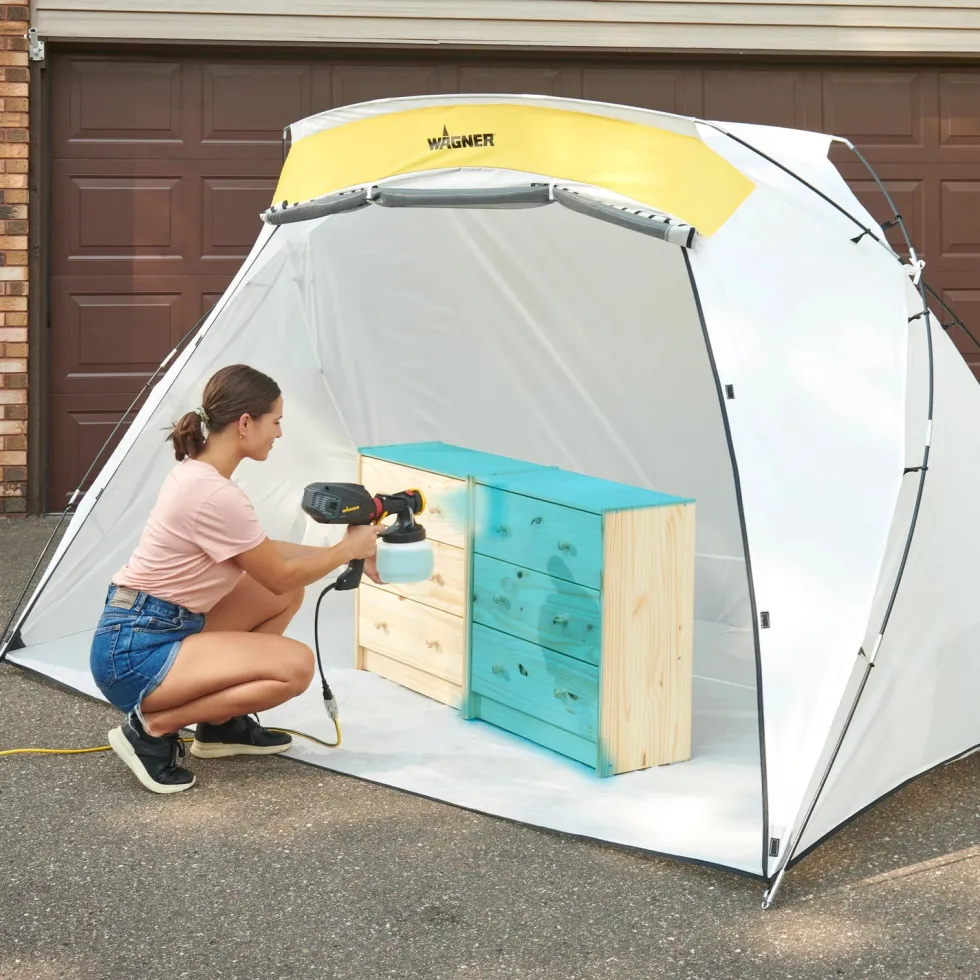 Wagner Spray Shelter