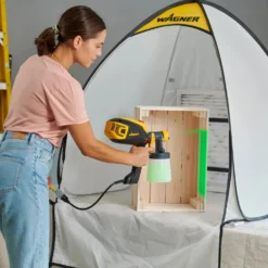 Wagner Spray Shelter